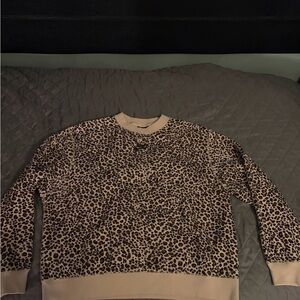 Nike Women’s Brown Leopard Print Crewneck Sweater, never worn before